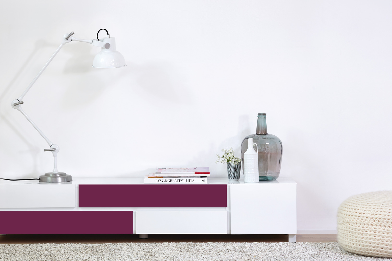 Folie autocolanta d-c-fix pentru mobilier culoare mov lucios fructe de padure