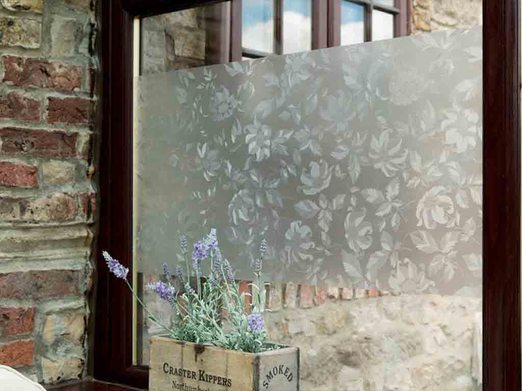 Folie autocolanta d-c-fix pentru geam model translucid Floral