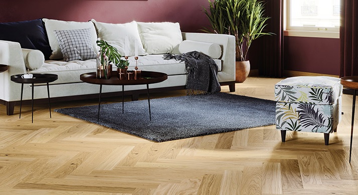 Parchet triplustratificat STEJAR BRIGHT HERRINGBONE 110 Pure Classico Barlinek